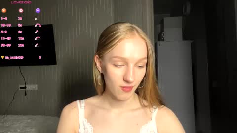 Snapshot of doreathagustave chatting on 05/16/26, 10:30 Anika online show from 05/16/26, 10:30