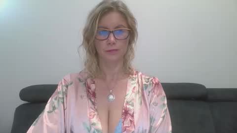 DoreenSexy online show from 09/20/25, 07:48