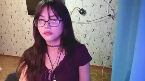 Snapshot of doretharuschak chatting on 06/11/26, 03:54 Aimi online show from 06/11/26, 03:54