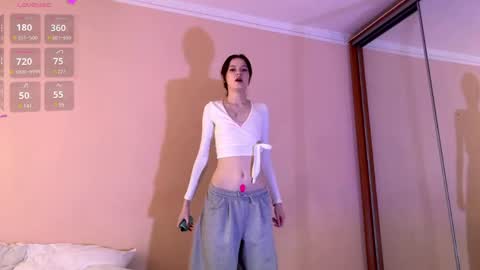 Lauren online show from 04/30/26, 08:31