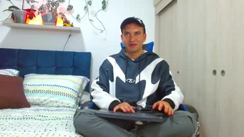Snapshot of dorian_h chatting on 04/26/26, 11:46 dorian_h online show from 04/26/26, 11:46