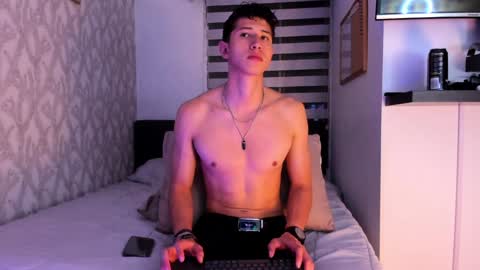 dorian_mystery online show from 02/08/25, 07:04