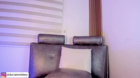 dorian_mystery online show from 02/19/26, 01:34