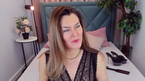 Snapshot of doriana_gray chatting on 02/05/25, 05:31 doriana_gray online show from 02/05/25, 05:31