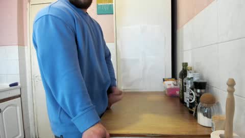 menu  below online show from 12/31/24, 09:31