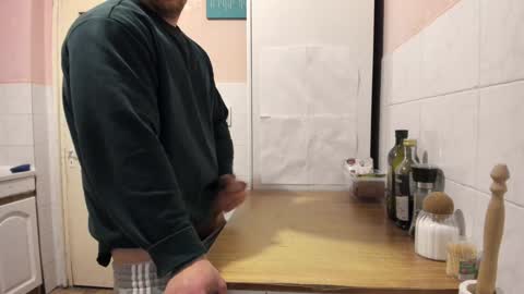 menu  below online show from 02/07/25, 04:03