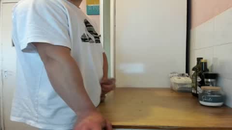 menu  below online show from 05/24/26, 07:57