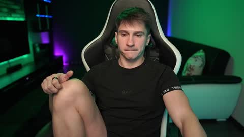 Dorian Reyes online show from 02/04/25, 12:40