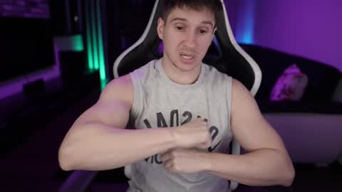 Dorian Reyes online show from 02/28/25, 10:06