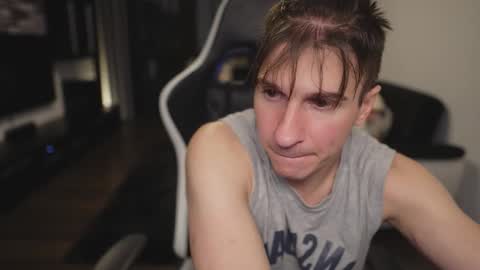 Dorian Reyes online show from 01/15/26, 02:05