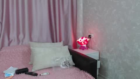 Snapshot of dorisbest chatting on 06/08/26, 04:13 DorisBest online show from 06/08/26, 04:13