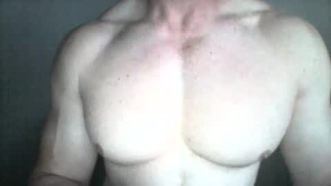 Snapshot of dorkm chatting on 10/28/25, 03:58 dorkm online show from 10/28/25, 03:58