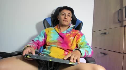 dorman_boy online show from 02/04/26, 01:44