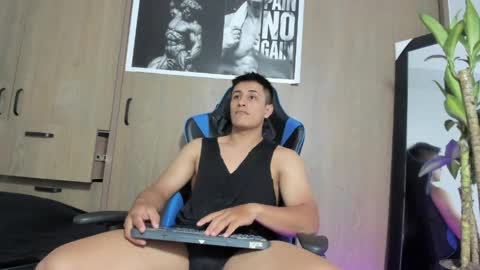 Snapshot of dorman_boy chatting on 05/15/26, 03:02 dorman_boy online show from 05/15/26, 03:02