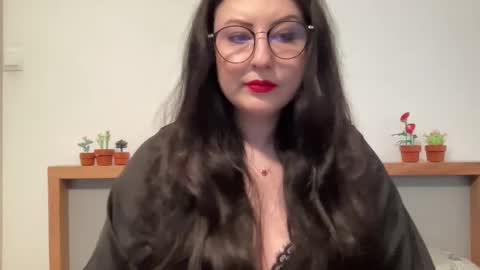 Dorothy online show from 02/15/26, 01:09