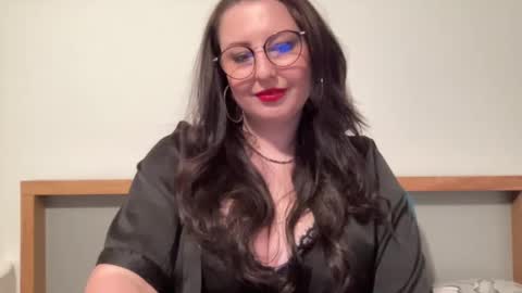 Snapshot of dorothydolly chatting on 05/04/26, 06:37 Dorothy online show from 05/04/26, 06:37