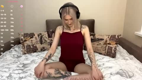 Lana online show from 05/06/26, 10:59