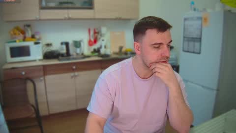 Snapshot of dosilasa chatting on 12/05/24, 09:06 Sasha online show from 12/05/24, 09:06