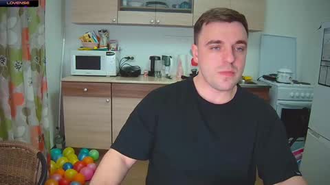 Snapshot of dosilasa chatting on 12/08/24, 07:00 Sasha online show from 12/08/24, 07:00