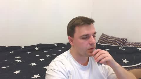 Snapshot of dosilasa chatting on 02/08/25, 03:31 Sasha online show from 02/08/25, 03:31