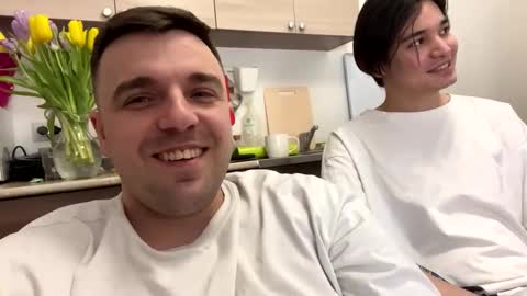 Snapshot of dosilasa chatting on 03/11/25, 03:56 Sasha online show from 03/11/25, 03:56