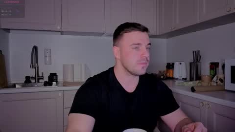 Snapshot of dosilasa chatting on 01/13/26, 06:57 Sasha online show from 01/13/26, 06:57