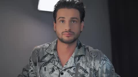 Keen online show from 02/15/25, 09:15