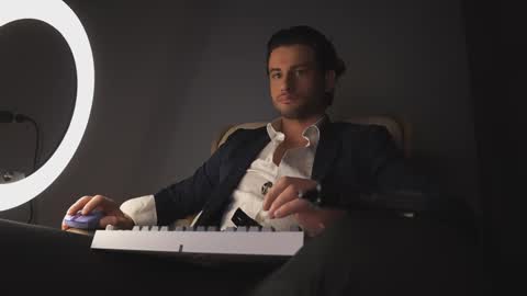 Keen online show from 03/09/25, 12:00