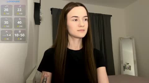 Alice and Mark online show from 04/15/26, 09:48