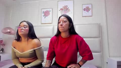 Snapshot of double_temptatiion_ chatting on 07/14/26, 07:30 Vall Lufan online show from 07/14/26, 07:30