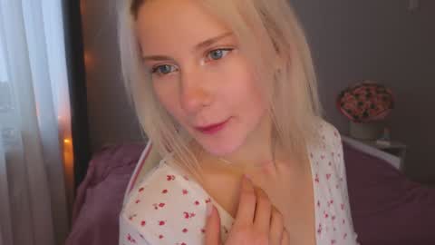Lana  Eva  dont forget to give us a thumb up online show from 12/26/24, 04:10