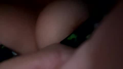 Snapshot of doubledeeboobies chatting on 10/31/25, 05:30 doubledeeboobies online show from 10/31/25, 05:30