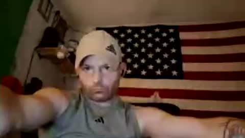 Snapshot of dougiebisme chatting on 06/21/26, 05:54 dougiebisme online show from 06/21/26, 05:54