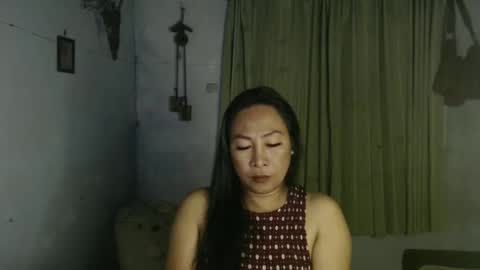 doyouwantme143 online show from 12/21/25, 10:11