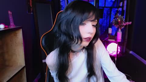 Snapshot of draculaura_ chatting on 01/29/25, 03:37 Draculaura online show from 01/29/25, 03:37