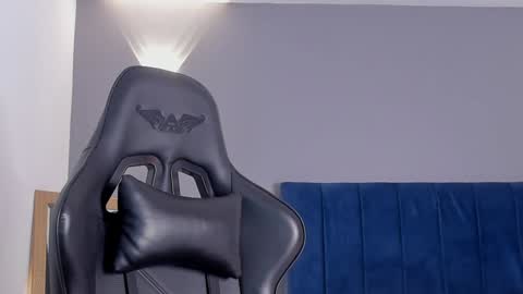 Snapshot of drake_carter1 chatting on 01/30/25, 01:11 drake_carter1 online show from 01/30/25, 01:11