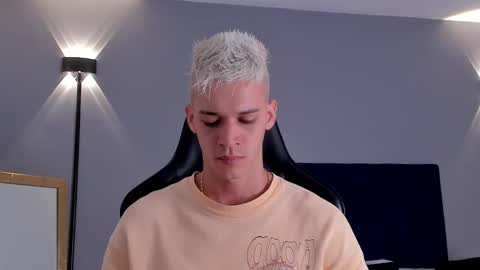 Snapshot of drake_carter1 chatting on 03/08/25, 03:06 drake_carter1 online show from 03/08/25, 03:06