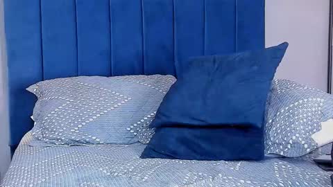 Snapshot of drake_carter1 chatting on 10/22/25, 01:55 drake_carter1 online show from 10/22/25, 01:55