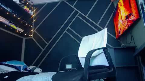 Snapshot of drake_jhonson08 chatting on 02/09/25, 05:40 Drake online show from 02/09/25, 05:40