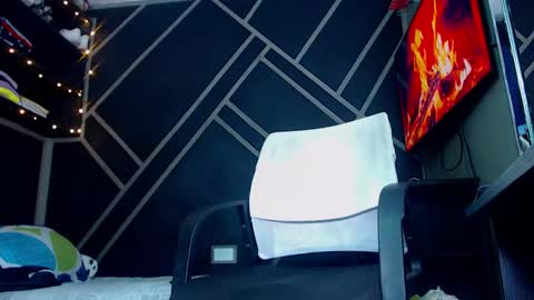 Snapshot of drake_jhonson08 chatting on 02/12/25, 04:33 Drake online show from 02/12/25, 04:33