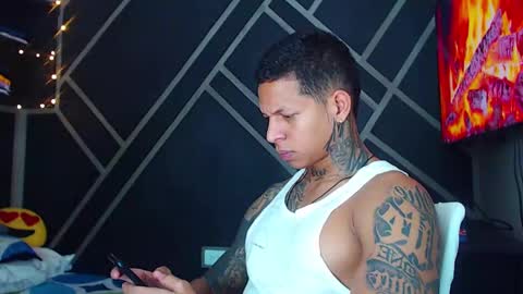 Snapshot of drake_jhonson08 chatting on 03/12/25, 06:22 Drake online show from 03/12/25, 06:22