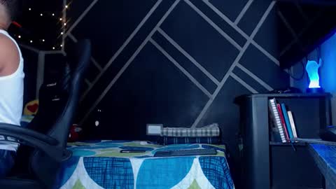 Snapshot of drake_jhonson08 chatting on 09/15/25, 03:39 Drake online show from 09/15/25, 03:39