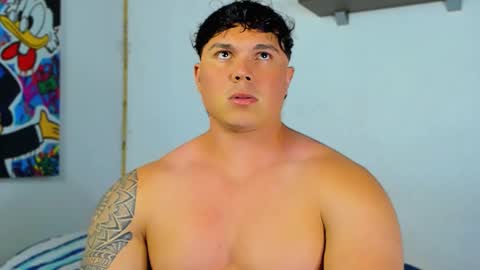 drake_xion1 online show from 10/23/25, 11:46