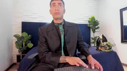 Drake Neuman online show from 02/13/25, 03:29