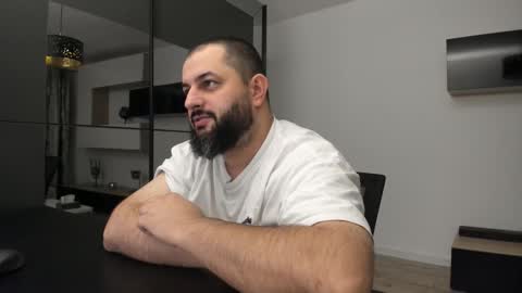 DravenPeak online show from 09/26/25, 07:29