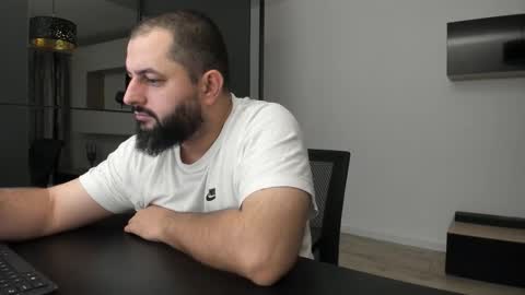 DravenPeak online show from 09/29/25, 06:24