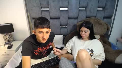 -- nicolle and jhon -- online show from 03/12/25, 09:02