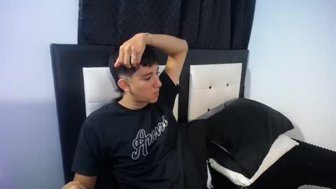 -- nicolle and jhon -- online show from 02/19/26, 05:47