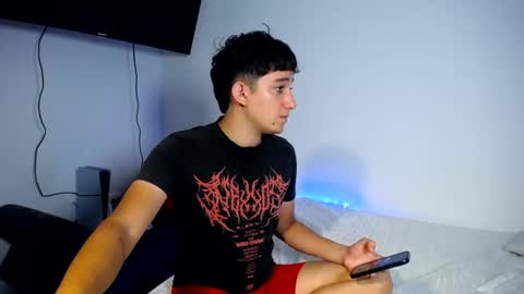 Snapshot of dravith_and_valery chatting on 08/01/26, 06:34 -- nicolle and jhon -- online show from 08/01/26, 06:34