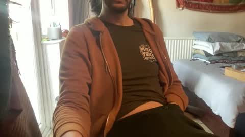 Snapshot of dreadloook chatting on 03/02/26, 01:07 Dreads online show from 03/02/26, 01:07